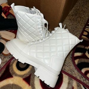 Fashion nova,10,white